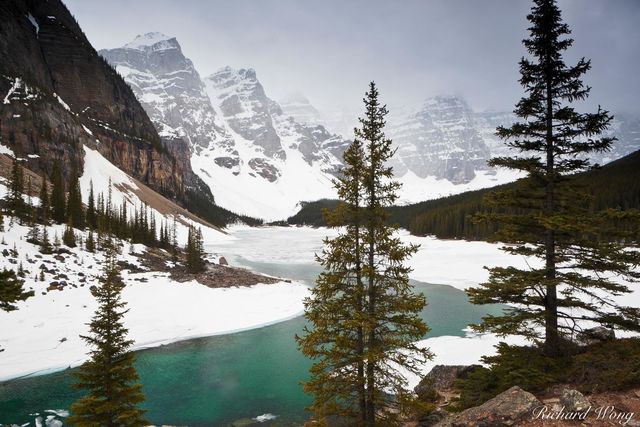 Moraine Lake and The Valley of the Ten Peaks, Banff National Park, Alberta, Canada, Photo