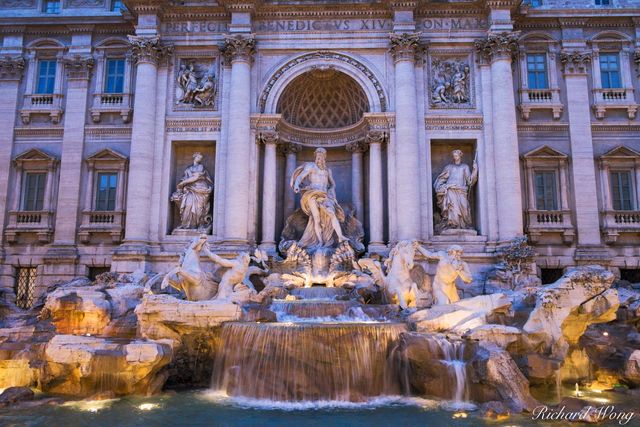 Trevi Fountain print