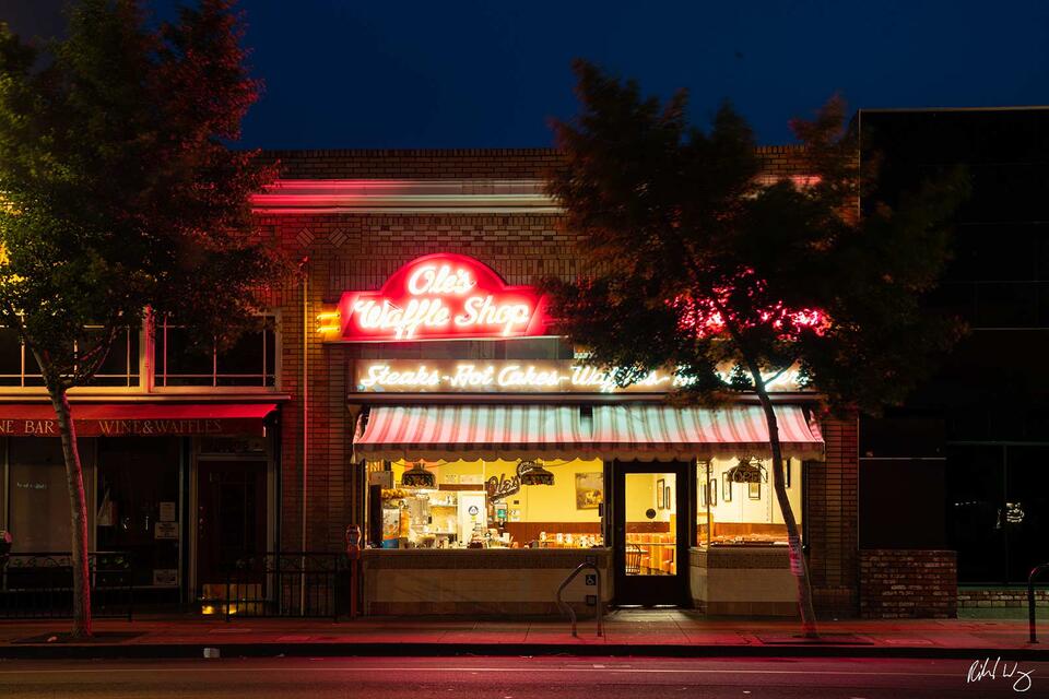 Ole's Waffle Shop, Alameda, California, photo