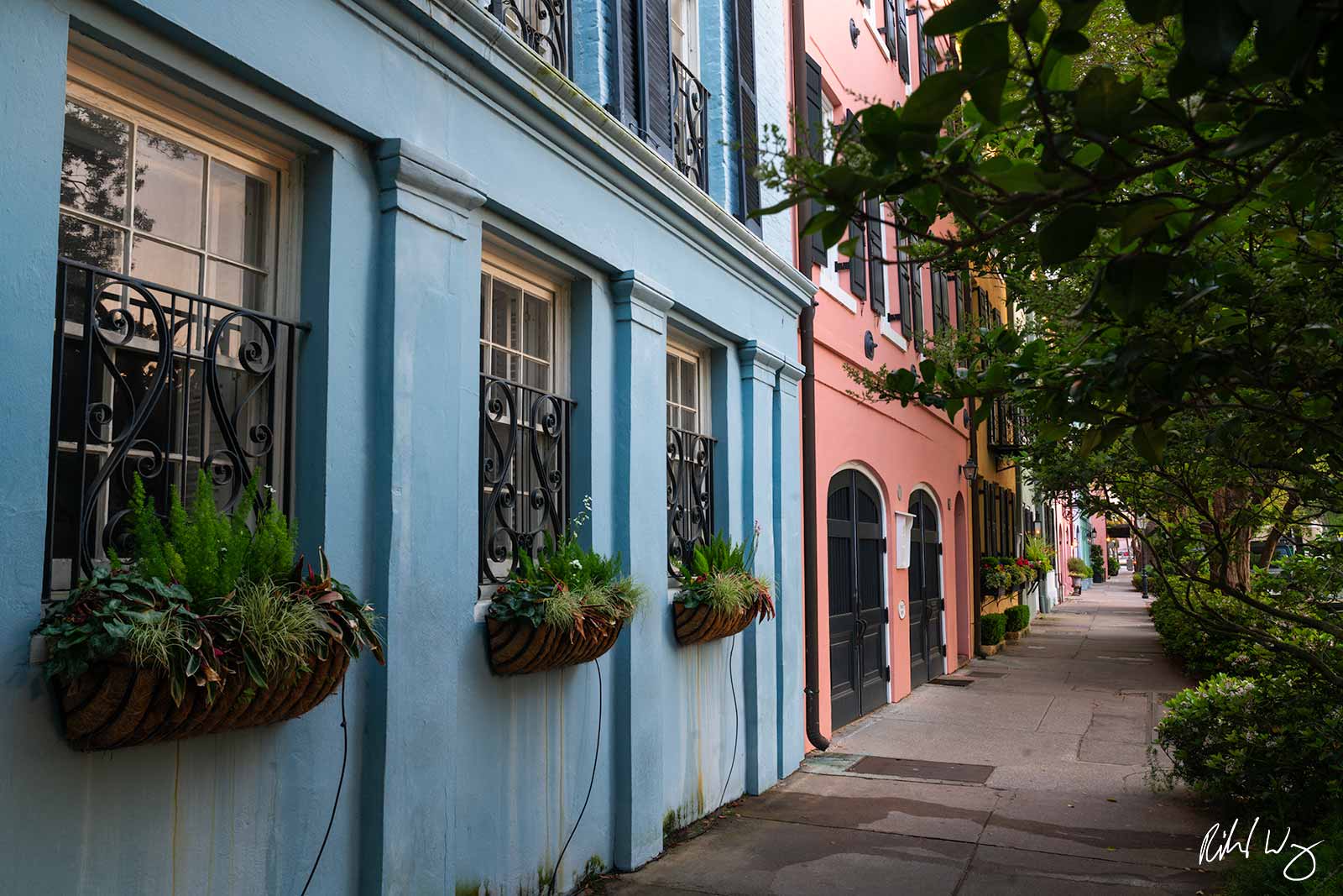 Rainbow Row, Charleston, South Carolina, photo