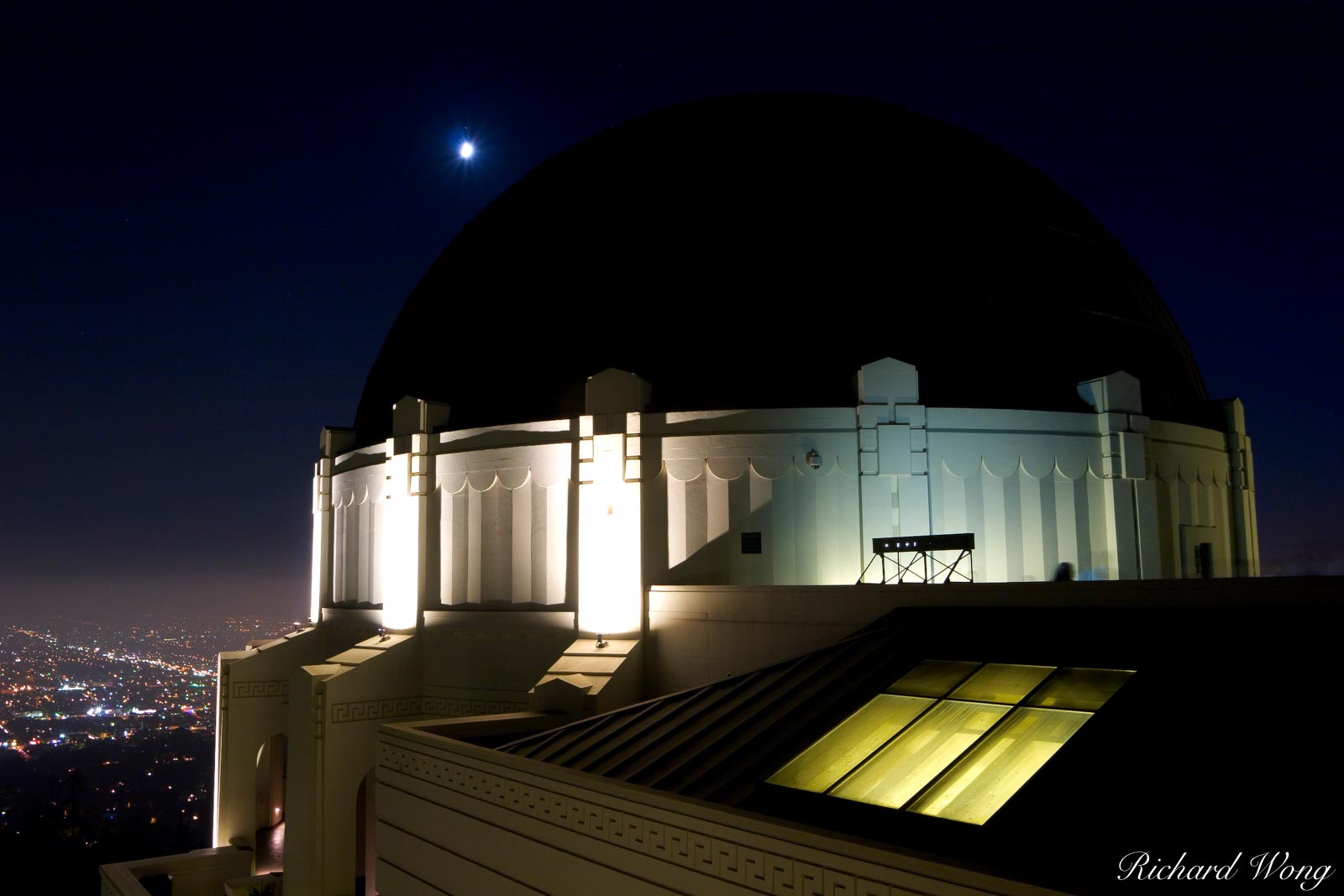 Griffith Observatory Planetarium, Los Angeles, California, photo