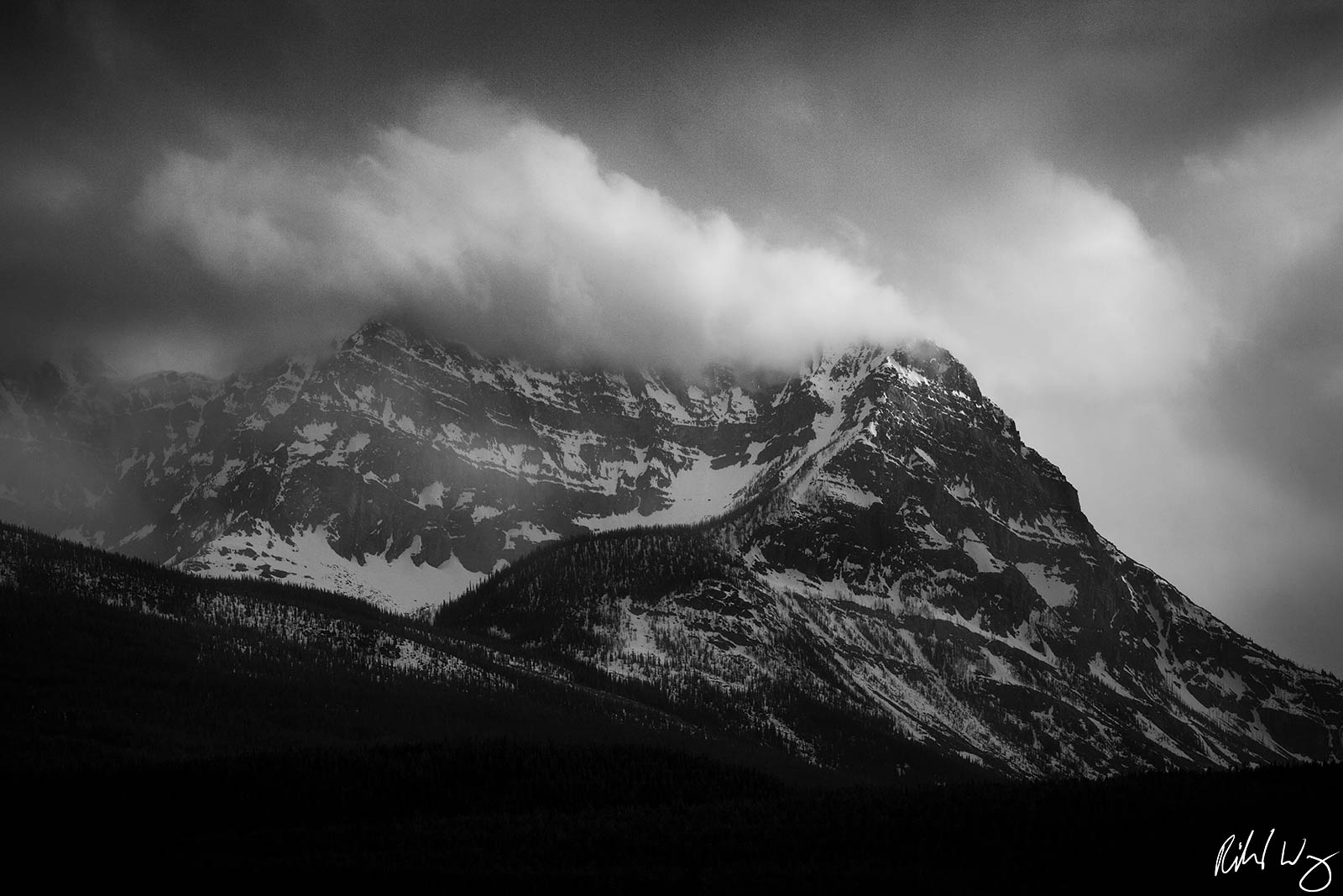 Storm Mountain, Banff National Park, Alberta, Canada, photo