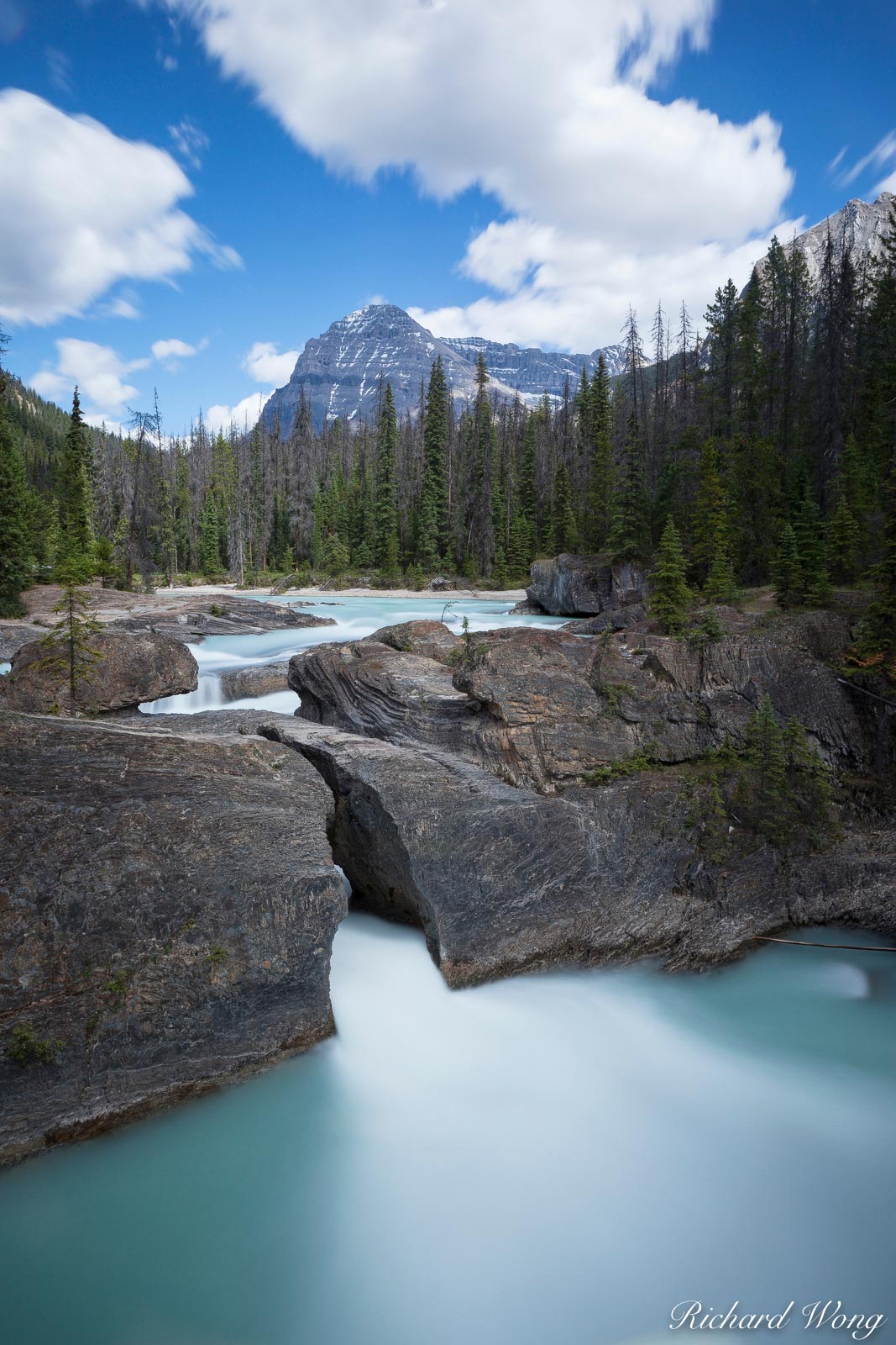 Moraine Lake and the Valley of Ten Peaks in Summer, Banff National Park, Alberta, Canada, Photo