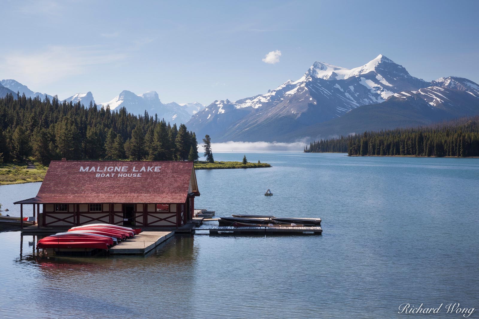 Maligne Lake Boat House, Jasper National Park, Alberta, Canada, Photo